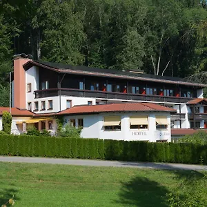 https://hotel-st-ulrich.com-bavaria.com